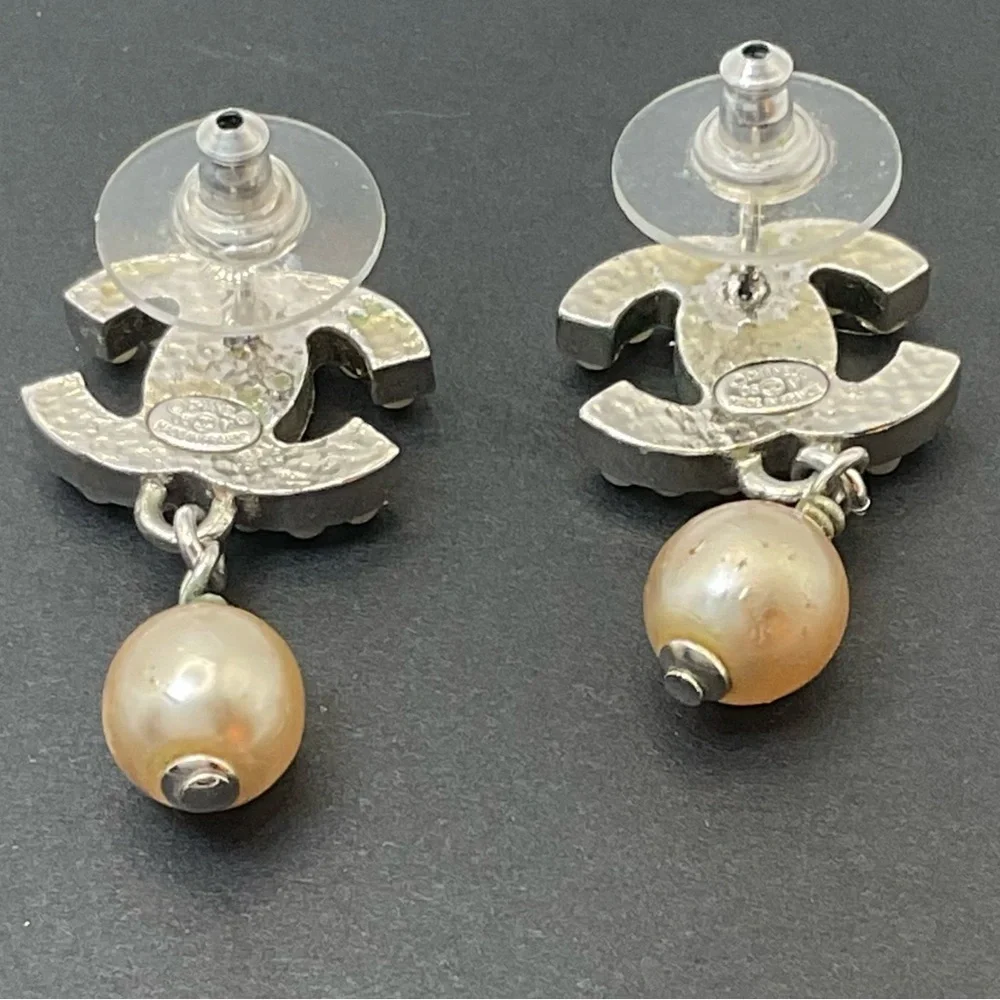 CHANEL Pearl Drop CC Silver and Pearl Earrings